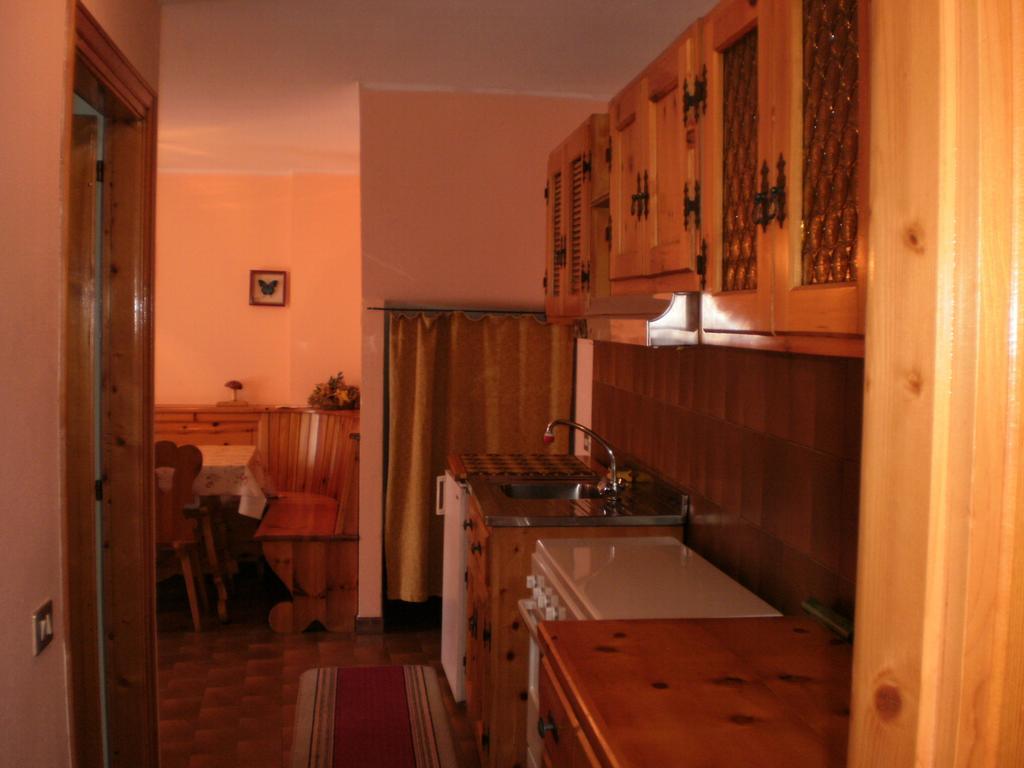 Apartment Da Renza Bormio Habitación foto